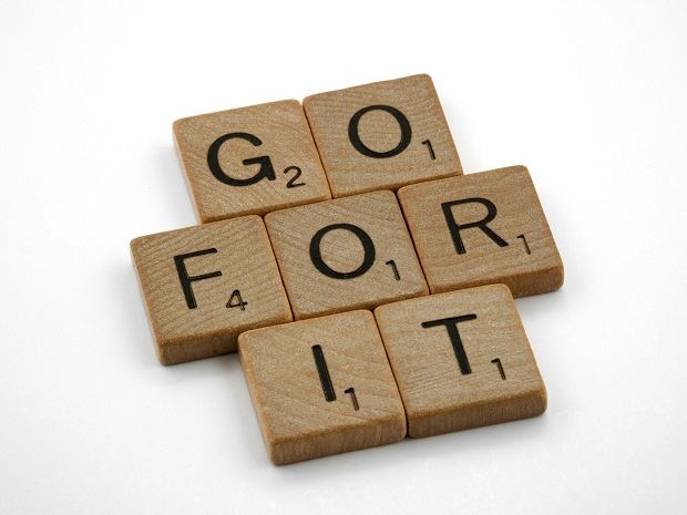 Holzbuchstaben "Go for it"