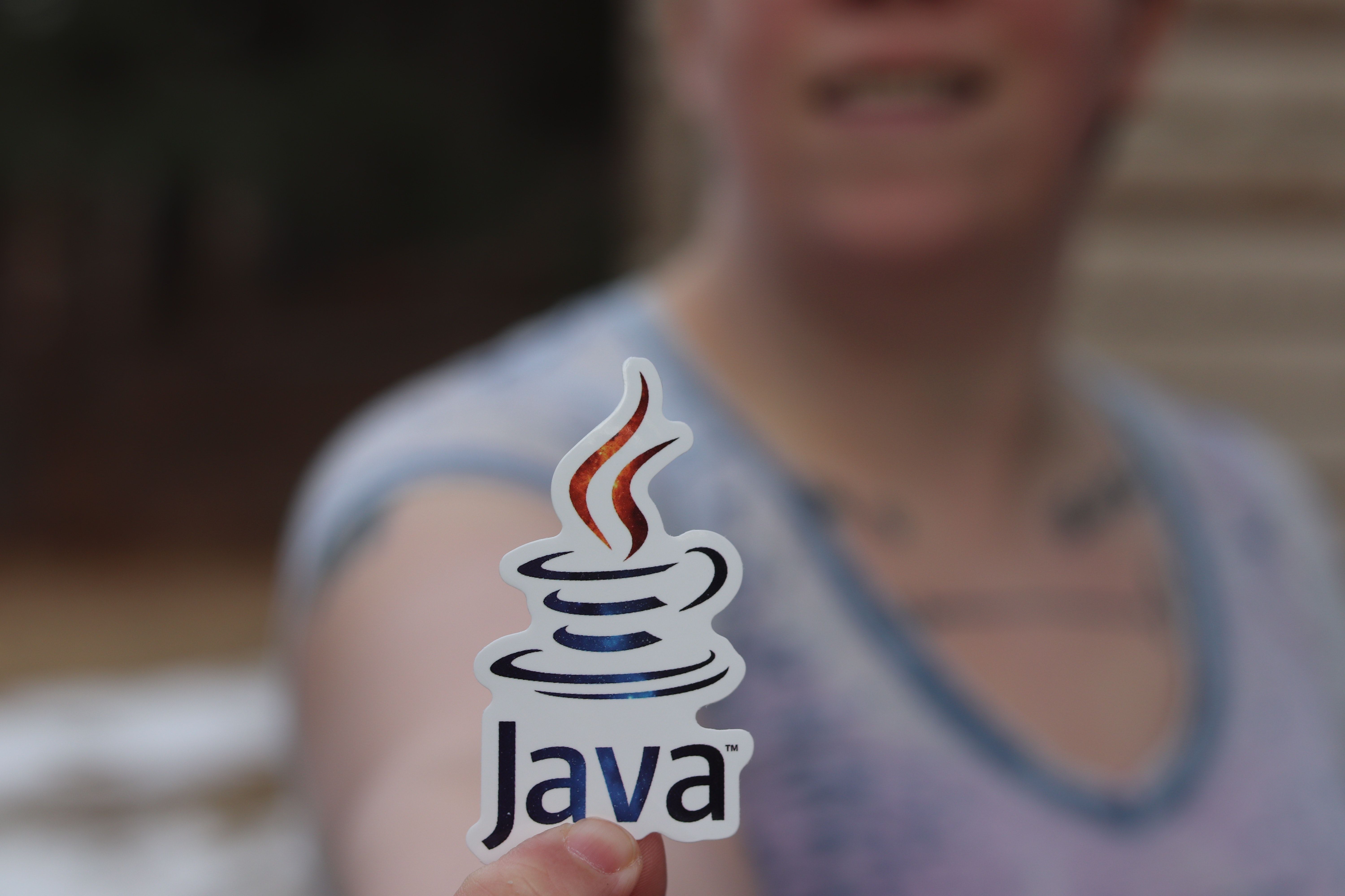 Java Logo wird herangereicht